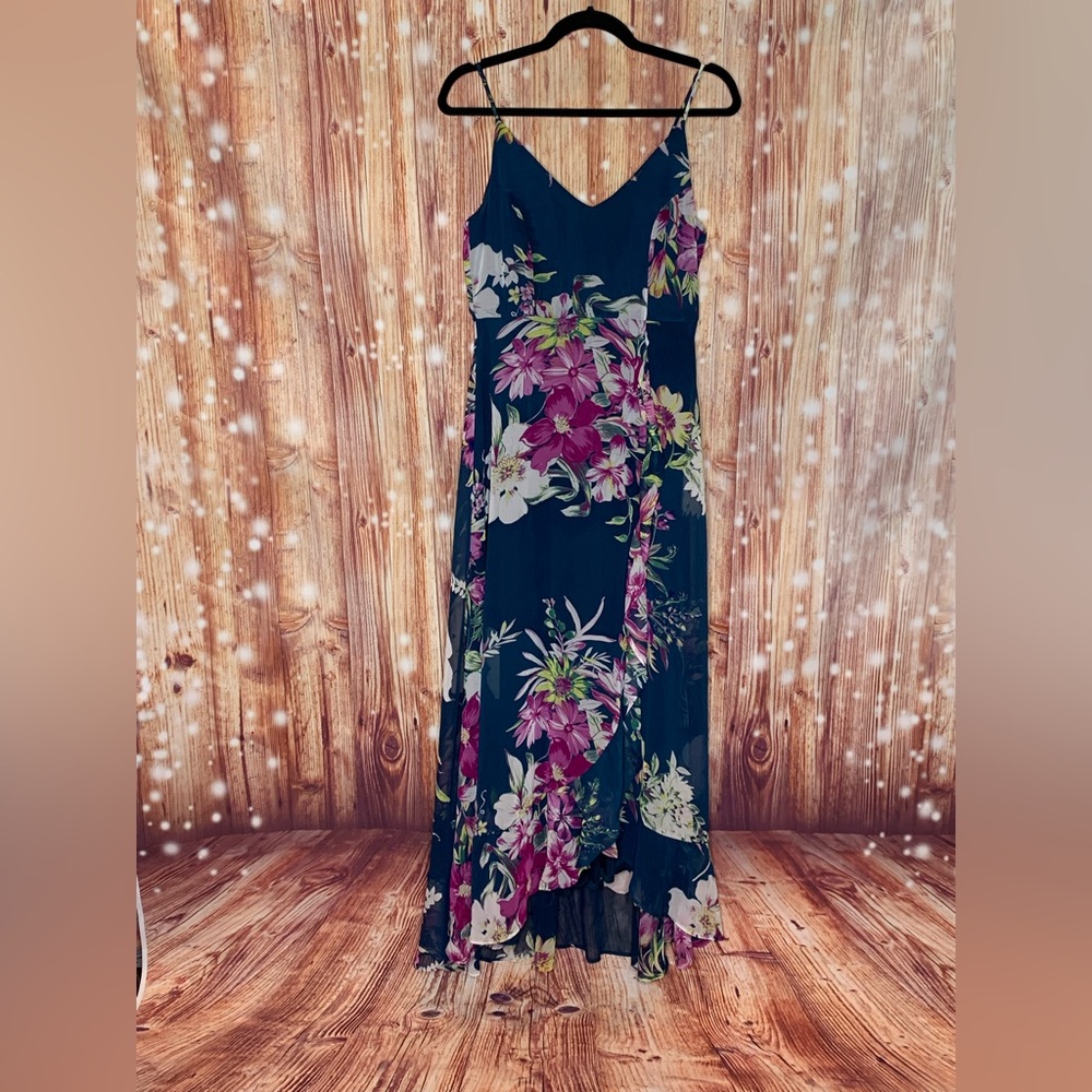 Lulus Maxi Dress Size Small Like New Teal Floral Print. Flows Beautifully. - Picture 3 of 11
